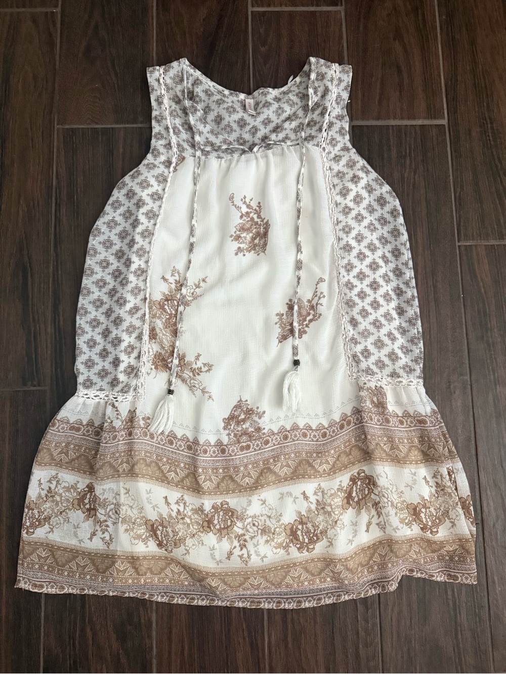 🦄Womens Cream and Brown Floral Boho Dress